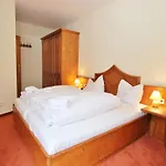 Detached In Chalet *