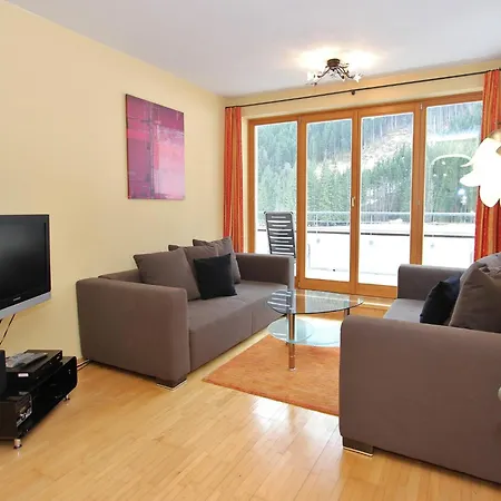 Detached In Chalet *