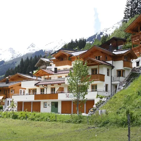 Detached In Saalbach-Hinterglemm
