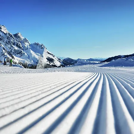 In Near Lift شاليه *